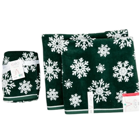 Caro - ‘Snowflake - Red bundle’ bath towel set. NWT Firm! Last one! - Picture 4 of 4